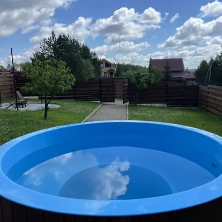 Chic Avec Cour Privee Camping Montlignon